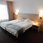 Land-gut-hotel Zum Alten Forsthaus - Aufladestation Fuer Elektroautos Hotel Hürtgenwald