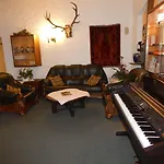 Hotel Land-gut-hotel Zum Alten Forsthaus - Aufladestation Fuer Elektroautos