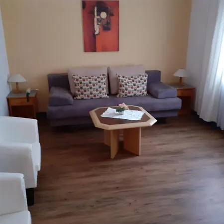 Hotel Land-gut-hotel Zum Alten Forsthaus - Aufladestation Für Elektroautos 4*