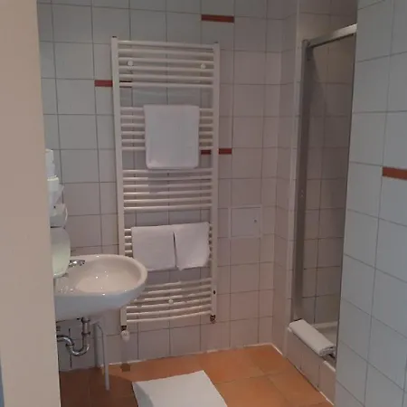 Land-gut-hotel Zum Alten Forsthaus - Aufladestation Fuer Elektroautos Hürtgenwald