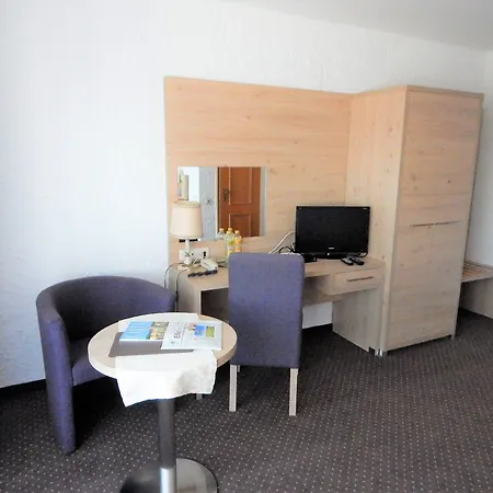 Land-gut-hotel Zum Alten Forsthaus - Aufladestation Fuer Elektroautos Hürtgenwald