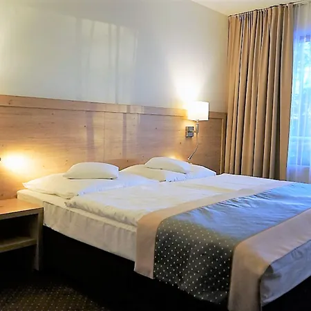 Land-gut-hotel Zum Alten Forsthaus - Aufladestation Fuer Elektroautos 4*