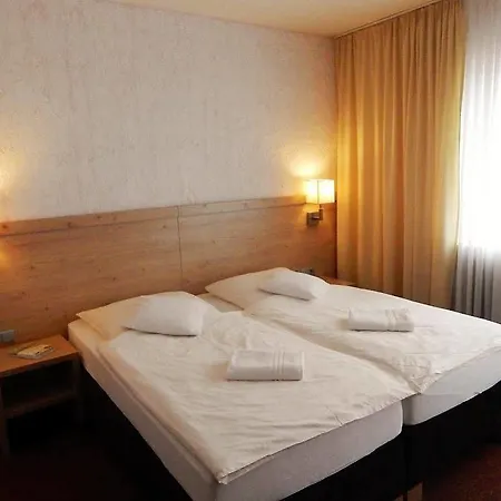 Land-gut-hotel Zum Alten Forsthaus - Aufladestation Fuer Elektroautos 4* Hürtgenwald