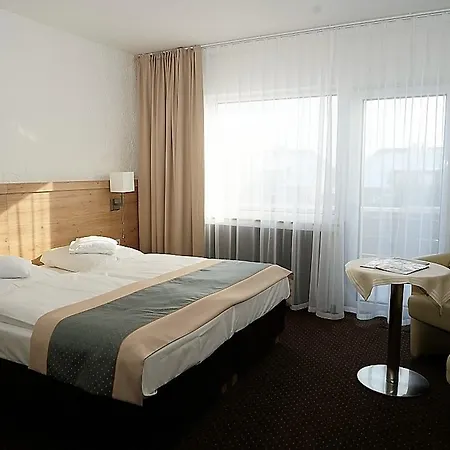 Land-gut-hotel Zum Alten Forsthaus - Aufladestation Fuer Elektroautos Hotel