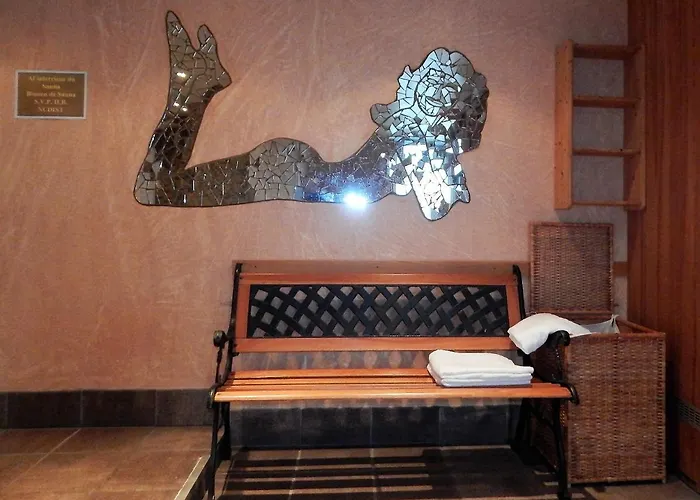 Land-gut-hotel Zum Alten Forsthaus Hotel 4*