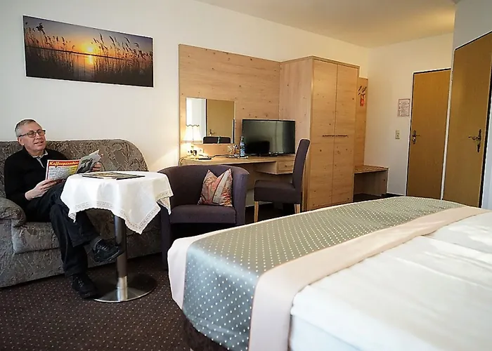 Hotel Land-gut-hotel Zum Alten Forsthaus