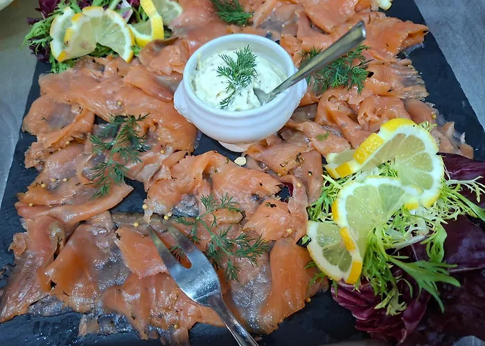 Land-gut-hotel Zum Alten Forsthaus - Aufladestation Fuer Elektroautos 4*